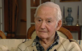 Leon Schwarzbaum (Crédit : capture d'écran YouTube)