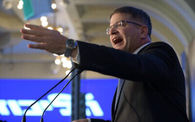 Le député du Likud Yoav Kisch s'exprime au lancement de la campagne de Gideon Saar à la tête du parti à Or Yehuda, le 16 décembre 2019 (Crédit : Gili Yaariq/Flash90) Le député du Likud Yoav Kisch s'exprime au lancement de la campagne de Gideon Saar à la tête du parti à Or Yehuda, le 16 décembre 2019 (Crédit : Gili Yaariq/Flash90)