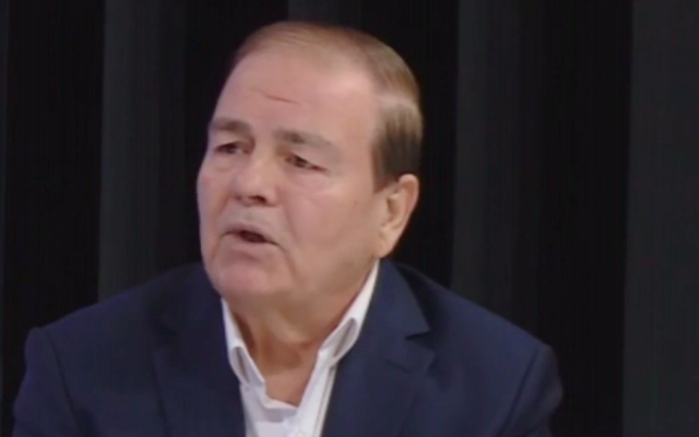 Mansour Saif al-Din Mourad, membre de la Chambre des représentants jordanienne, s'adressant à la chaîne de télévision jordanienne A One, le 9 décembre 2019. (Capture d'écran : MEMRI) Mansour Saif al-Din Mourad, membre de la Chambre des représentants jordanienne, s'adressant à la chaîne de télévision jordanienne A One, le 9 décembre 2019. (Capture d'écran : MEMRI)