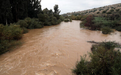 Photo du Jourdain après les fortes pluies dans le nord d'Israël, le 27 décembre 2019. 
Photo par Yossi Zamir/Flash90