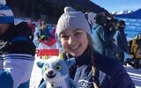 La skieuse israélienne Noa Szollos, aux Jeux olympiques de la jeunesse d'hiver de 2020, à Lausanne. (Crédit : Olympic.org / Bruno Cuaz)