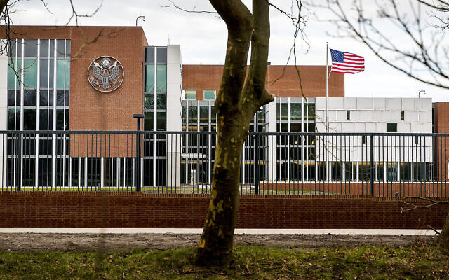 L'ambassade des États-Unis à Wassenaar, Pays-Bas, le 29 janvier 2018 (Crédit : Koen van Weel/AFP via Getty Images) L'ambassade des États-Unis à Wassenaar, Pays-Bas, le 29 janvier 2018 (Crédit : Koen van Weel/AFP via Getty Images)