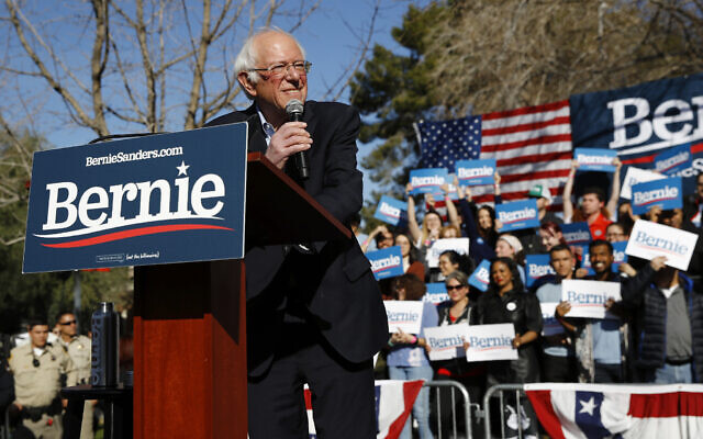 Le candidat à l'investiture démocrate à la présidence Bernie Sanders, sénateur indépendant du Vermont, lors d'un événement de campagne à l'université du Nevada, à Las Vegas, le 18 février 2020 (Crédit : AP Photo/Patrick Semansky) Le candidat à l'investiture démocrate à la présidence Bernie Sanders, sénateur indépendant du Vermont, lors d'un événement de campagne à l'université du Nevada, à Las Vegas, le 18 février 2020 (Crédit : AP Photo/Patrick Semansky)
