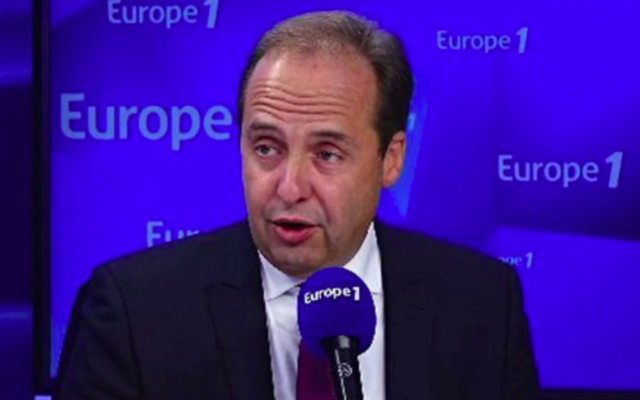 Le député Jean-Christophe Lagarde au micro d'Europe 1, le 23 février. (Crédit : capture d'écran Europe 1)
