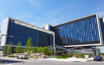 L'hôpital Sidney et Lois Eskenazi à Indianapolis. (Momoneymoproblemz via Wikimedia Commons)
