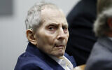L'héritier de l'immobilier Robert Durst lors de son procès pour meurtre à l'Airport Branch Courthouse de Los Angeles le 4 mars 2020. (Crédit : Etienne Laurent/EPA via AP, Pool)