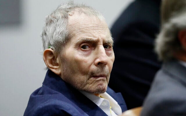 L'héritier de l'immobilier Robert Durst lors de son procès pour meurtre à l'Airport Branch Courthouse de Los Angeles le 4 mars 2020. (Crédit : Etienne Laurent/EPA via AP, Pool) L'héritier de l'immobilier Robert Durst lors de son procès pour meurtre à l'Airport Branch Courthouse de Los Angeles le 4 mars 2020. (Crédit : Etienne Laurent/EPA via AP, Pool)