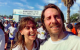 Ophélie Meunier, présentatrice de « Zone Interdite » sur M6, et son mari Matthieu Vergne, au marathon de Tel Aviv, le 28 février 2020. (Crédit : Matthieu Vergne / Instagram)