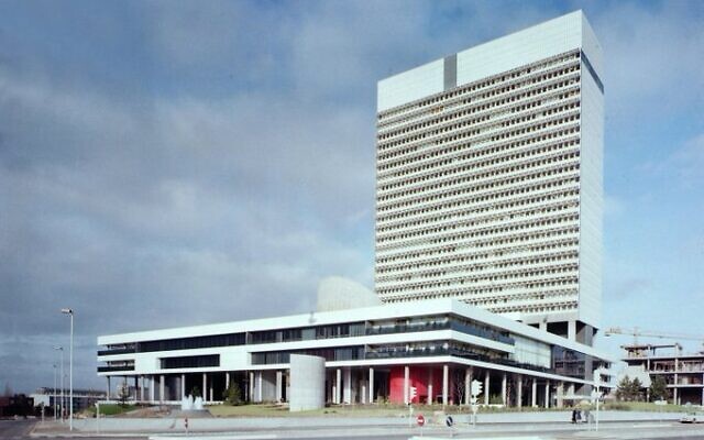 La Préfecture des Hauts-de-Seine, à Nanterre. (Crédit : Préfet des Hauts-de-Seine / Twitter)