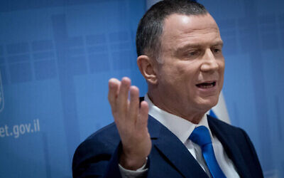 Le Président de la Knesset, Yuli Edelstein, fait une déclaration à la presse à la Knesset à Jérusalem le 12 janvier 2019. (Yonatan Sindel/Flash90)