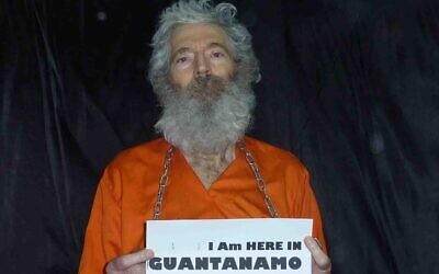 Photo non datée de l'agent du FBI Robert Levinson (Crédit : AP/Famille Levinson)