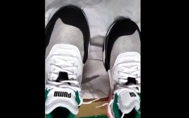 Un nouveau modèle de chaussure Puma a été comparé en ligne au dictateur Nati Adolf Hitler. (Capture d'écran : YouTube) Un nouveau modèle de chaussure Puma a été comparé en ligne au dictateur Nati Adolf Hitler. (Capture d'écran : YouTube)