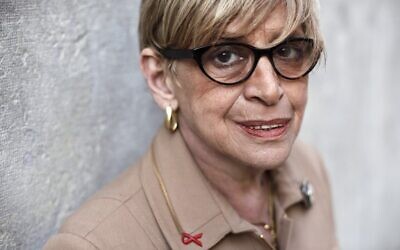Dans cette photo du 14 mai 2012, la députée socialiste  Daniele Hoffman-Rispal pose lors d'une séance photo à Paris. (Photo par Guillaume BAPTISTE / AFP)