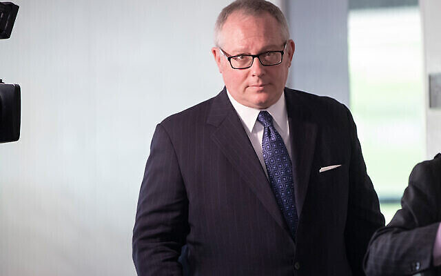 Michael Caputo au Congrès à Washington, le 1er mai 2018. (Crédit : AP/J. Scott Applewhite) Michael Caputo au Congrès à Washington, le 1er mai 2018. (Crédit : AP/J. Scott Applewhite)