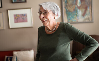 Marilee Shapiro Asher dans sa résidence à Washington, DC, en 2015. (Crédit : Sarah L. Voisin/The Washington Post via Getty Images via JTA)