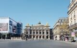 Le réalisateur de clips vidéo Philip Andelman documente des lieux publics vides de Paris pendant le confinement, en mai 2020. (Crédit : Philip Andelman/JTA)