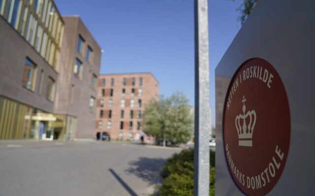Cette photographie prise le 26 juin 2020 montre le tribunal de Roskilde au Danemark qui doit rendre son verdict pour déterminer si un homme irano-norvégien est coupable d'avoir aidé les services de renseignements iraniens à assassiner un opposant iranien exilé dans la ville de Ringsted. (Photo par Mads Claus Rasmussen / Ritzau Scanpix / AFP)