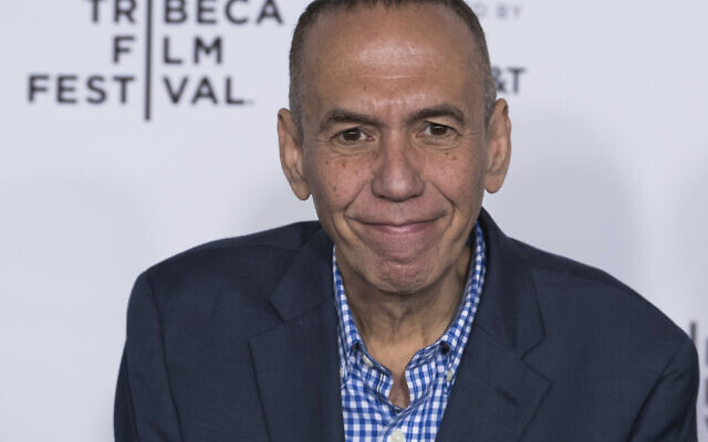 Gilbert Gottfried assiste à une avant-première au Festival du film de Tribeca, le 19 avril 2017, à New York. (Crédit : Charles Sykes/Invision/AP)