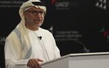 Anwar Gargash, le ministre d'État émirati aux Affaires étrangères, lors du Forum sur la sécurité des EAU à Abou Dhabi, Émirats arabes unis, le 12 décembre 2019. (AP Photo/Kamran Jebreili)