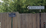 La rue du marquis de Morès, à Garches. (Crédit : capture d’écran Google Maps)