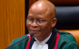 Mogoeng Mogoeng (Crédit : domaine public)