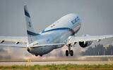 Un avion d'El Al décolle de l'aéroport international Ben Gurion, le 3 septembre 2014. (Moshe Shai/Flash90)