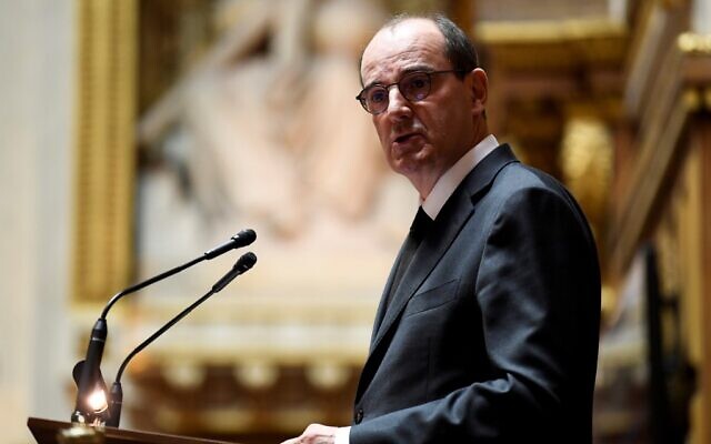 Le Premier ministre français Jean Castex prononce son discours de politique générale au Sénat, à Paris, le 16 juillet 2020. (Crédit : Bertrand GUAY / AFP) Le Premier ministre français Jean Castex prononce son discours de politique générale au Sénat, à Paris, le 16 juillet 2020. (Crédit : Bertrand GUAY / AFP)