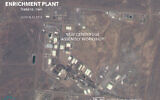 Une image satellite de Planet Labs Inc. qui a été annotée par des experts du James Martin Center for Nonproliferation Studies du Middlebury Institute of International Studies montre un bâtiment endommagé après un incendie et une explosion sur le site nucléaire iranien de Natanz, le 3 juillet 2020. (Planet Labs Inc., James Martin Center for Nonproliferation Studies at Middlebury Institute of International Studies via AP)