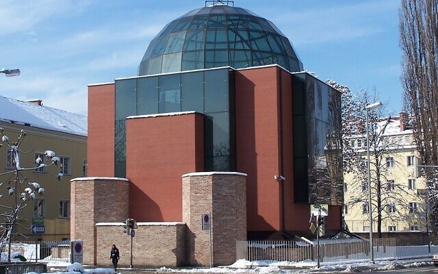 La nouvelle synagogue de Graz, en Autriche. (Crédit : Willard / CC BY-SA 3.0 at)