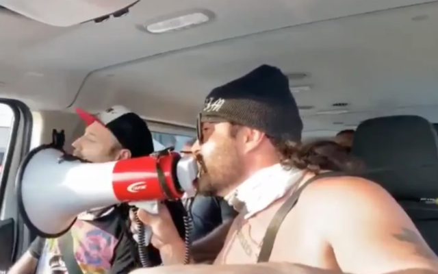 Jon Minadeo Jr. dans une vidéo sur site internet Goyim TV (Capture d'écran)