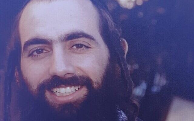 Le rabbin Shai Ohayon, qui a été poignardé à mort dans un attentat apparemment terroriste au carrefour de Segula, le 26 août 2020. (Autorisation) Le rabbin Shai Ohayon, qui a été poignardé à mort dans un attentat apparemment terroriste au carrefour de Segula, le 26 août 2020. (Autorisation)