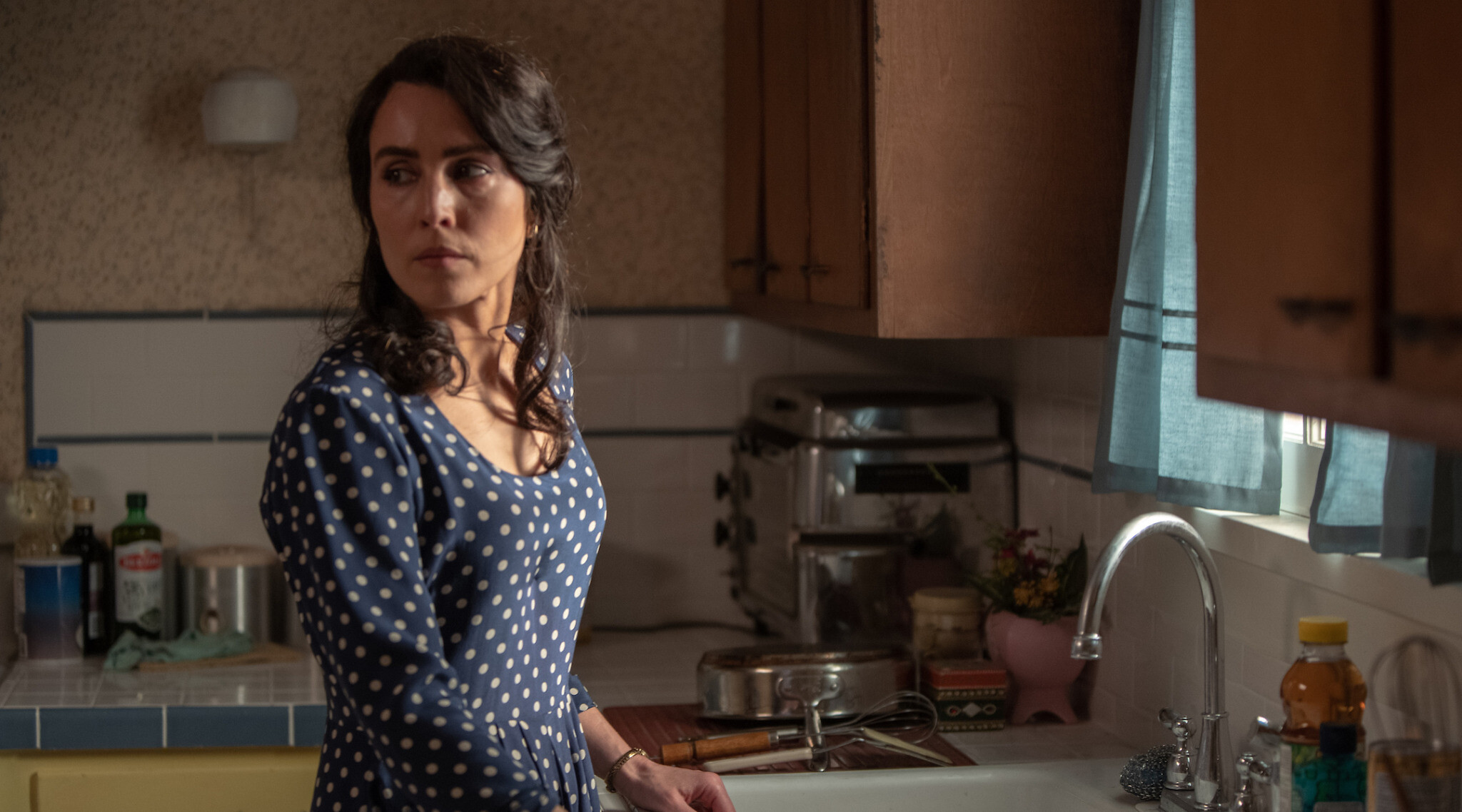 Noomi Rapace prête ses traits à Maja dans “The Secrets We Keep." (Crédit : Patti Perret/Bleecker Street) Noomi Rapace prête ses traits à Maja dans “The Secrets We Keep." (Crédit : Patti Perret/Bleecker Street)