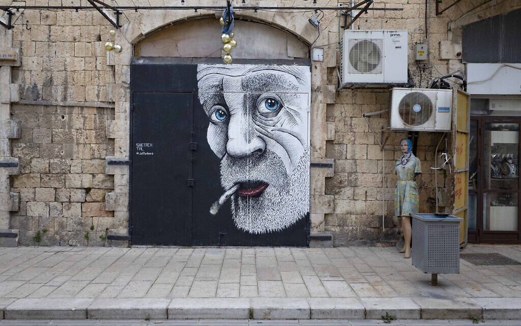 Street art à Tel Aviv par Shetach Tal pour le projet #Jaffadoors. (Lord K2)