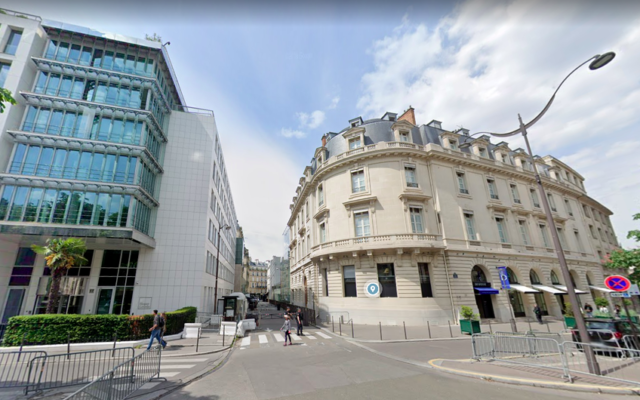 Illustration : L'ambassade d'Israël à Paris. (Crédit : Google Street)