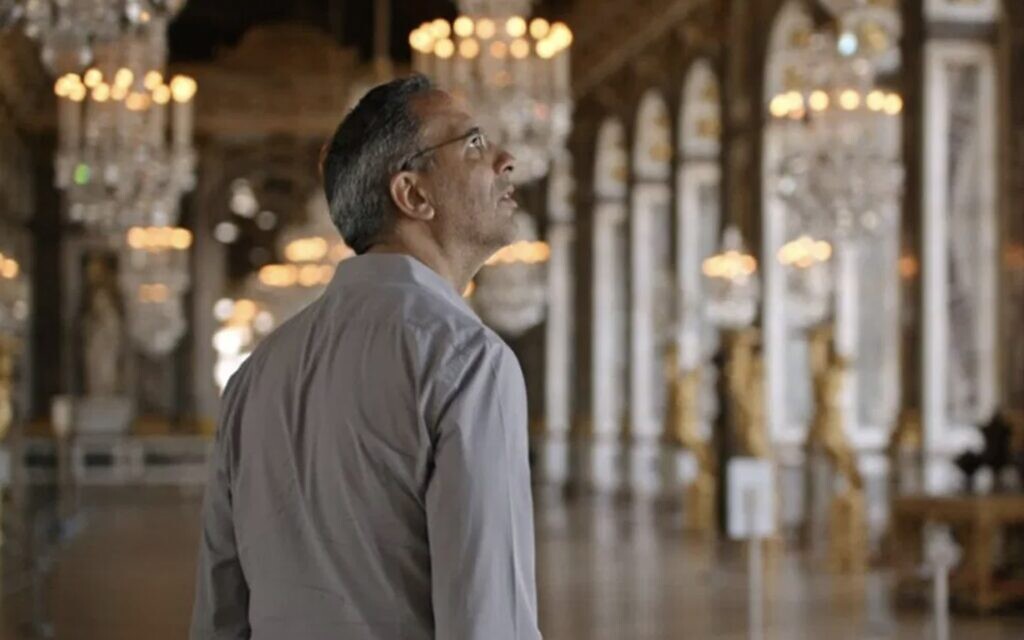 Yotam Ottolenghi dans le documentaire "Ottolenghi and the Cakes of Versailles" de Laura Gabber. (Autorisation : IFC Films)