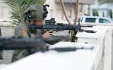 Des soldats de l'armée israélienne prennent part à un vaste exercice, "Flèche meurtrière", qui simule la guerre dans le nord, au mois d'octobre 2020. (Crédit : Armée israélienne)