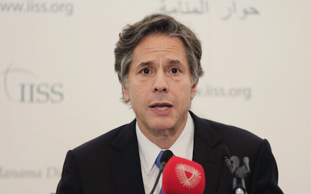 Le secrétaire d'État adjoint américain, Antony Blinken, s'exprime lors d'une conférence de presse en marge d'un sommet sur la sécurité internationale à Manama, Bahreïn, le samedi 31 octobre 2015. (AP Photo/Hasan Jamali) Le secrétaire d'État adjoint américain, Antony Blinken, s'exprime lors d'une conférence de presse en marge d'un sommet sur la sécurité internationale à Manama, Bahreïn, le samedi 31 octobre 2015. (AP Photo/Hasan Jamali)