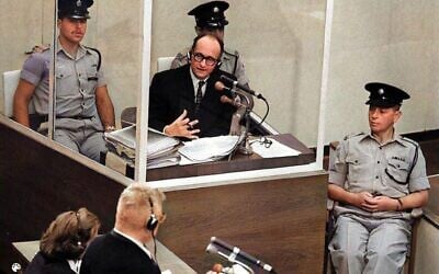 Du procès d'Adolf Eichmann, qui sera examiné dans 'Eichmann - le démon s'exprime', la première série documentaire produite par Tadmor Entertainment et la MGM (Autorisation : GPO)