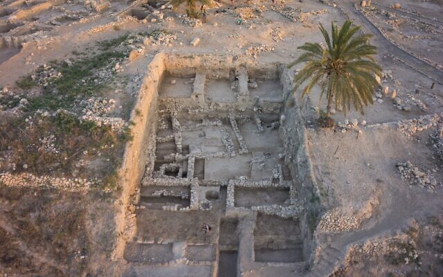 Vue de Megiddo. (Crédit : Expédition Megiddo)