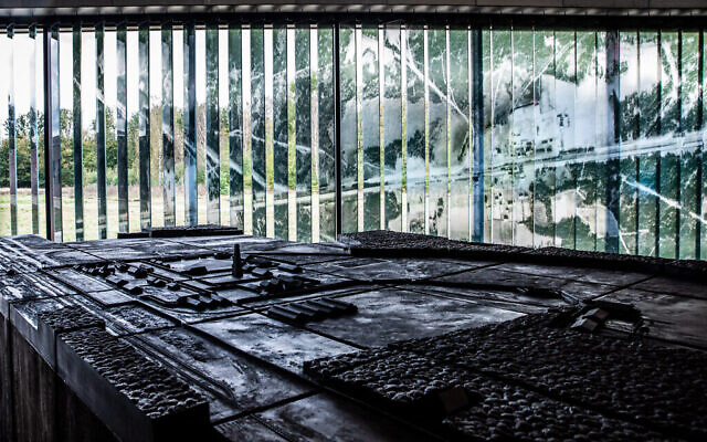 La maquette de Sobibor telle que le camp de la mort apparaissait pendant la Shoah, une maquette à découvrir au musée inauguré au mois d'octobre 2020. (Autorisation : Musée d'Etat de Majdanek)