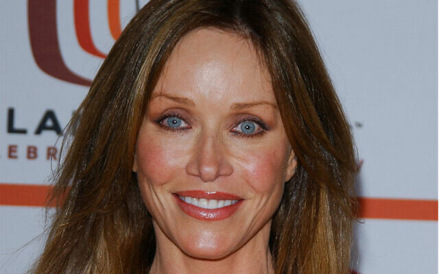 L'actrice Tanya Roberts à la 4e édition des TV Land Awards à Santa Monica, en Californie, le 19 mars 2006. (Crédit : Chris Delmas / AFP) L'actrice Tanya Roberts à la 4e édition des TV Land Awards à Santa Monica, en Californie, le 19 mars 2006. (Crédit : Chris Delmas / AFP)