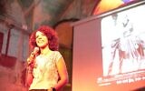 La réalisatrice Ibtisam Maraana-Menuhin parle de son travail lors d'une projection de film à Jérusalem. (Autorisation)