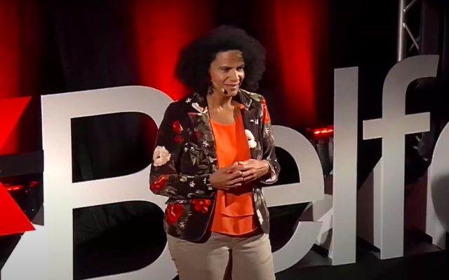 Sophie Elizéon à la conférence TEDxBelfort en 2018. (Crédit : Capture d’écran YouTube TEDx Talks)