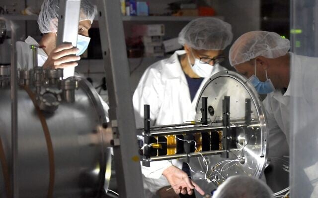TAU-SAT1, le nano-satellite développé par l'université de Tel Aviv. (Crédit: Université de Tel Aviv) TAU-SAT1, le nano-satellite développé par l'université de Tel Aviv. (Crédit: Université de Tel Aviv)