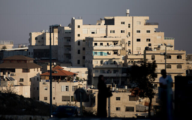 L'entrée du quartier d'Issawiya à Jérusalem-Est, le 5 novembre 2019. (Yonatan Sindel/Flash90)