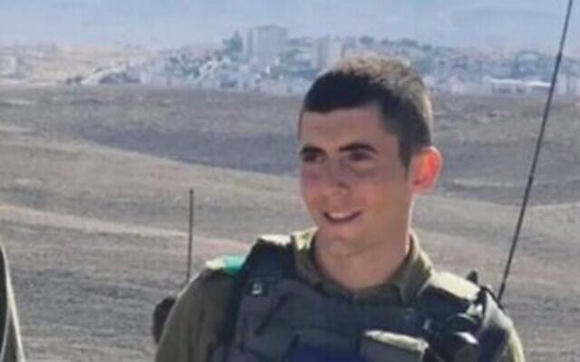 Illustration : Le caporal Niv Lubaton, un soldat de l'armée israélienne qui s'est suicidé après avoir été recruté comme informateur de la police militaire en 2019. (Crédit : autorisation) Illustration : Le caporal Niv Lubaton, un soldat de l'armée israélienne qui s'est suicidé après avoir été recruté comme informateur de la police militaire en 2019. (Crédit : autorisation)