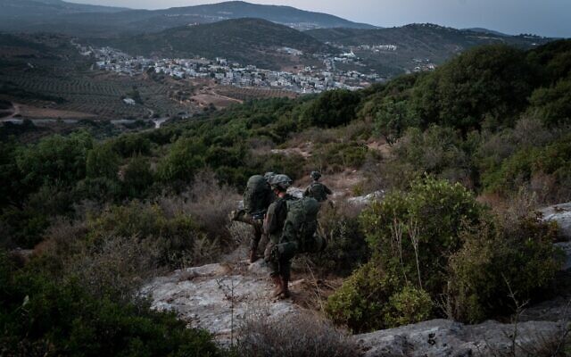 Illustration : des soldats de Tsahal participent à un exercice de grande envergure, "Flèche mortelle", qui simule la guerre dans le nord en octobre 2020. (Armée israélienne) Illustration : des soldats de Tsahal participent à un exercice de grande envergure, "Flèche mortelle", qui simule la guerre dans le nord en octobre 2020. (Armée israélienne)