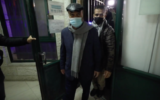 Nasser al-Kidwa arrive à la commission électorale de Ramallah pour déposer sa liste pour les législatives de mai 2021. (Crédit : capture d'écran Al-Jazeera)