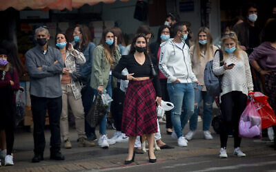 Une rue de Tel Aviv pendant la fête de Pessah, le 30 mars 2021. (Miriam Alster / FLASH90)Une rue de Tel Aviv pendant la fête de Pessah, le 30 mars 2021. (Miriam Alster / FLASH90)