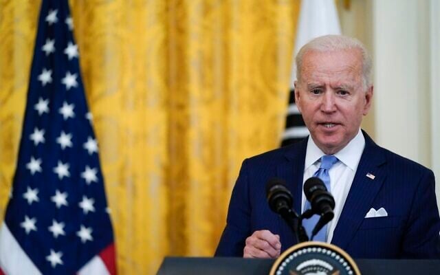 Le président américain Joe Biden pendant une conférence de presse conjointe avec le président sud-coréen Moon Jae-in à la Maison Blanche, le 21 mai 2021. (Crédit : AP Photo/Alex Brandon)